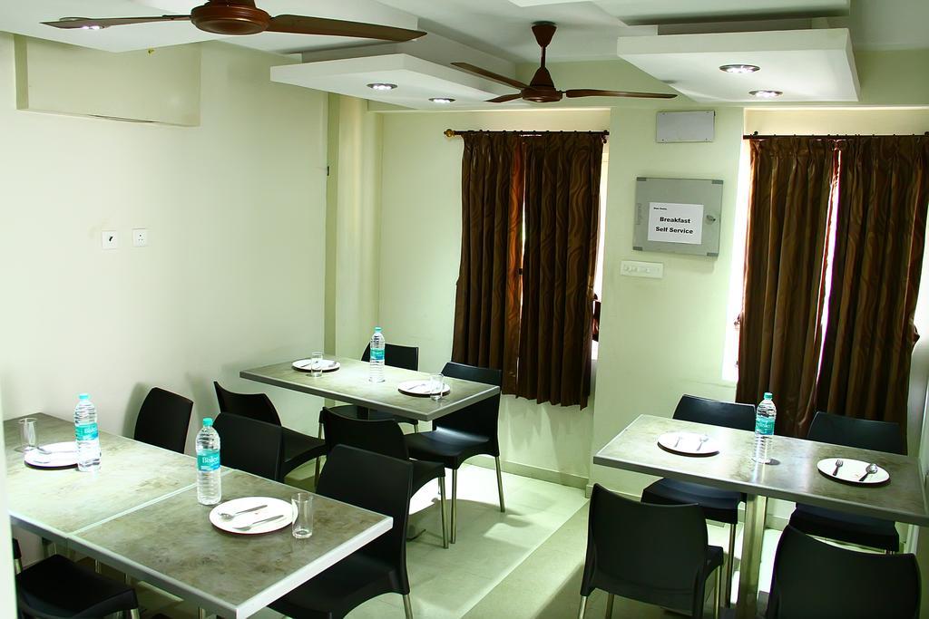 Hotel Vijai Paradise Coimbatore Exteriör bild