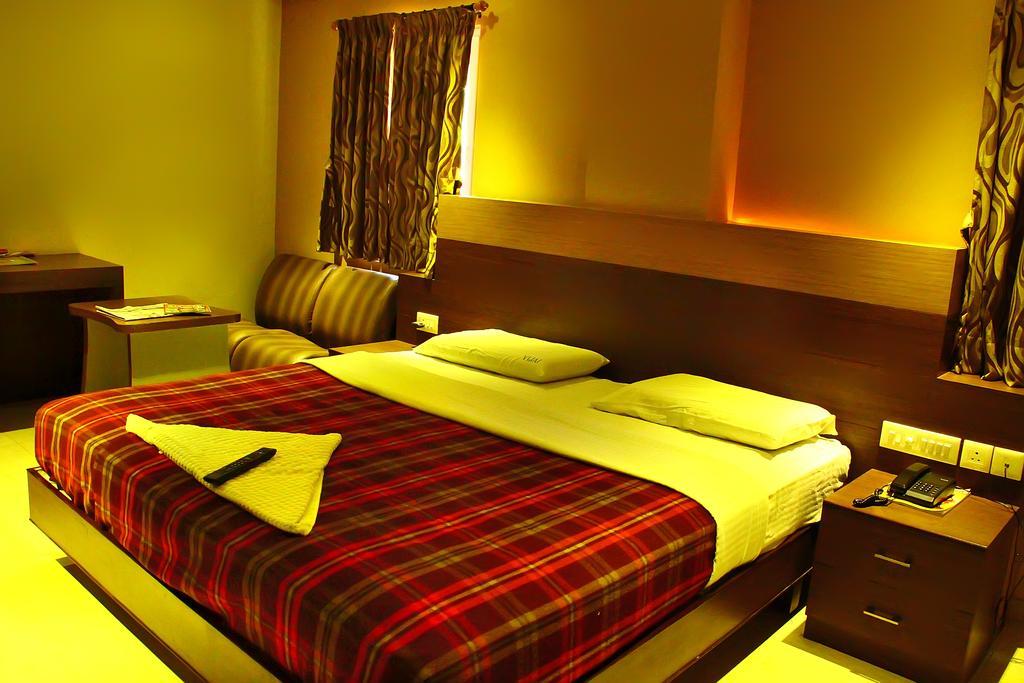 Hotel Vijai Paradise Coimbatore Rum bild